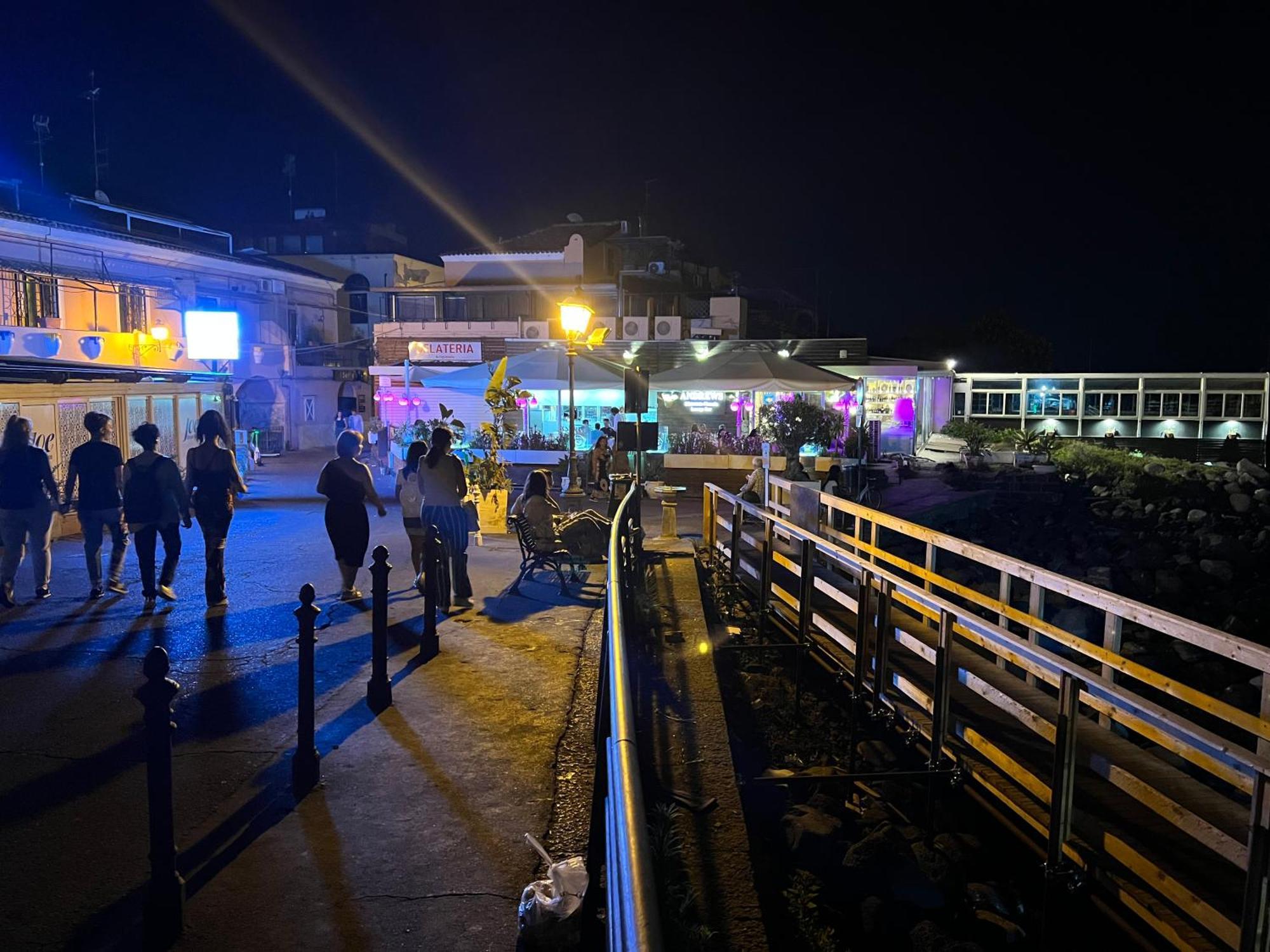 Вилла Li Cuti House - Lungomare Self Check-In Катания Экстерьер фото
